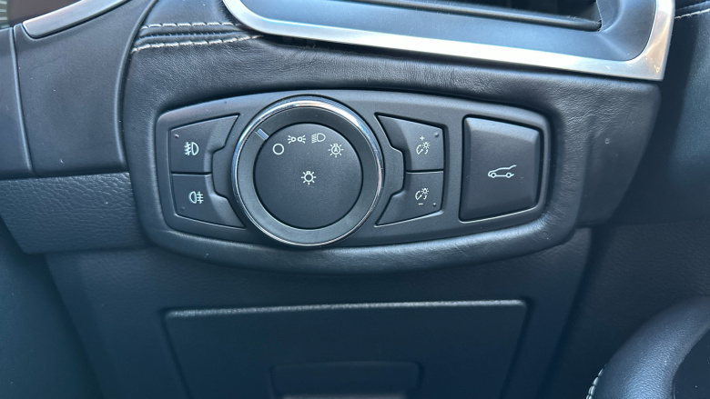 Ford Edge Vignale 2.0 TDCi 210 5dr Powershift Diesel Estate